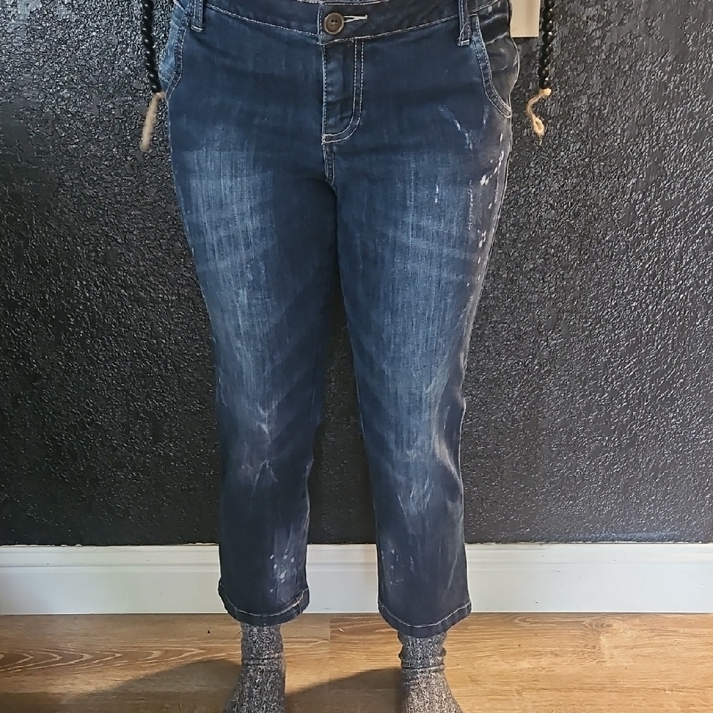 Canyon River Blues Dark Wash Cropped Jeans
